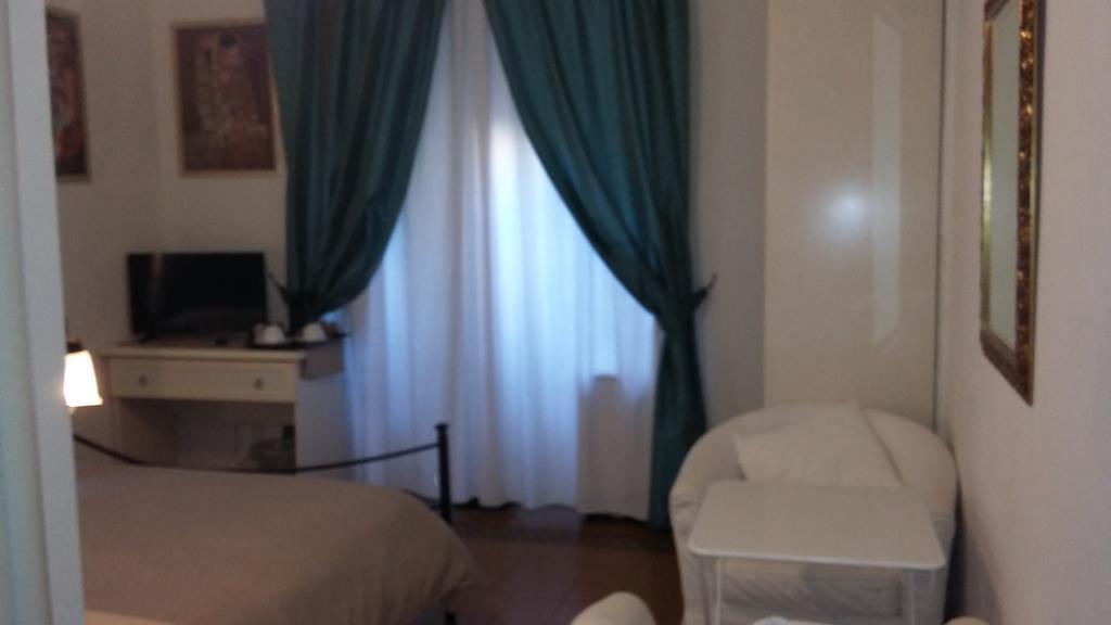 Acomodação com café da manhã  I Tre Pupazzi Roma